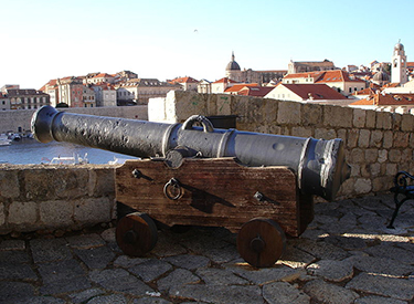 Dubrovnik castle gun